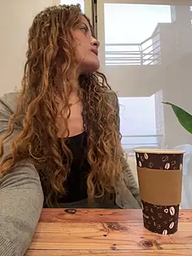 alana15 online show from March 9, 9:30 pm