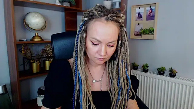 Snapshot of KayaMagic chatting on January 30, 3:19 pm KayaMagic online show from January 30, 3:19 pm