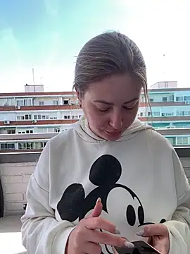 AlisaWhite online show from April 20, 8:39 am