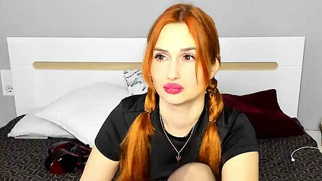 Red Fairy  online show from January 27, 7:14 am