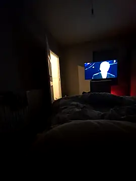 elenaUK online show from December 27, 11:06 am