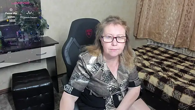 Frau Marta online show from January 12, 4:08 pm