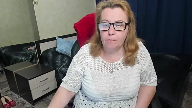 Frau Marta online show from April 6, 12:28 pm