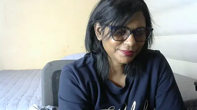 sunshinelady  online show from June 18, 12:42 pm