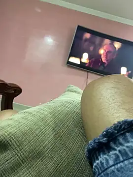 Snapshot of pinedasex777 chatting on September 10, 3:28 am pinedasex777 online show from September 10, 3:28 am