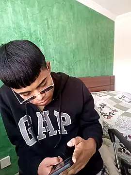 Snapshot of pinedasex777 chatting on September 13, 5:13 pm pinedasex777 online show from September 13, 5:13 pm