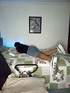 Snapshot of pinedasex777 chatting on September 14, 10:53 pm pinedasex777 online show from September 14, 10:53 pm