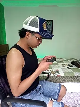 Snapshot of pinedasex777 chatting on September 16, 4:52 pm pinedasex777 online show from September 16, 4:52 pm