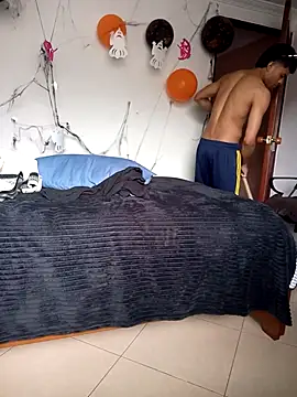 Snapshot of pinedasex777 chatting on October 14, 12:28 pm pinedasex777 online show from October 14, 12:28 pm