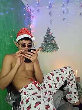 pinedasex777 online show from December 20, 12:56 pm