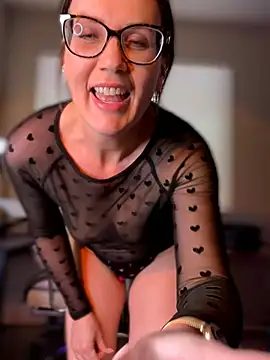 MaiseKnox online show from July 24, 9:24 pm