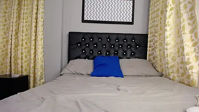 loveyouzahara2020 online show from February 7, 1:47 am