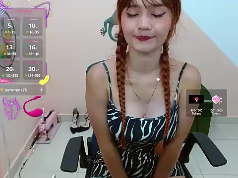 Snapshot of miss_tinnymafe chatting on September 30, 9:20 pm miss tinnymafe online show from September 30, 9:20 pm