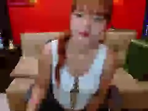 Snapshot of miss_tinnymafe chatting on June 17, 2:58 am miss tinnymafe online show from June 17, 2:58 am