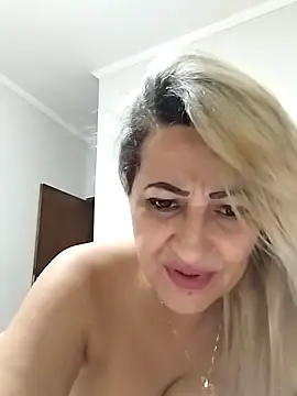 vivifernades online show from January 22, 12:17 pm