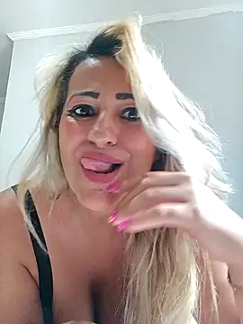 vivifernades online show from November 5, 10:48 am