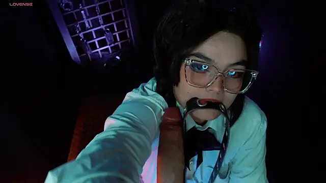 alexa11  online show from June 12, 1:59 am
