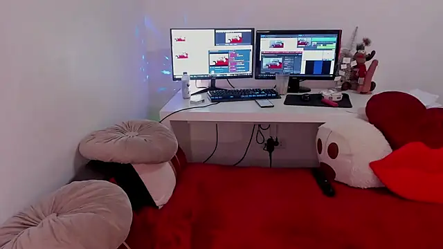 aryahunt1 online show from January 3, 8:21 am