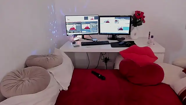 aryahunt1 online show from September 21, 9:44 am