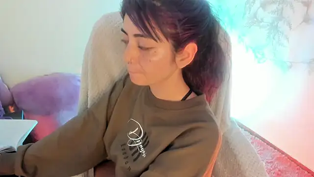 Sammysammy  online show from December 15, 10:08 am