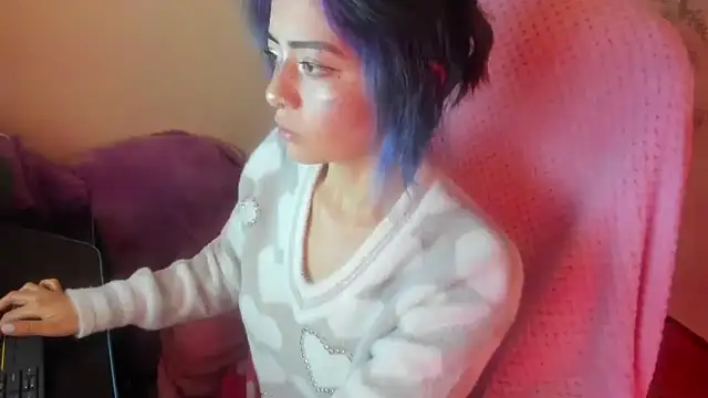 Sammysammy  online show from January 7, 6:27 am