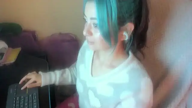 Sammysammy  online show from July 7, 6:47 am