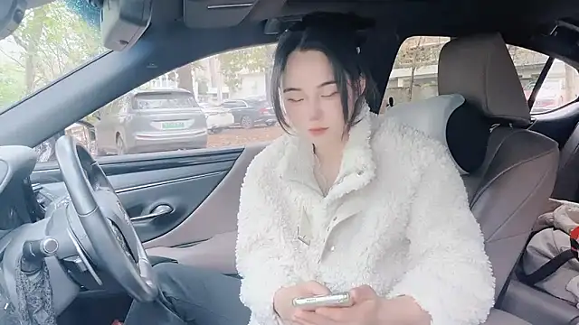 Snapshot of orla2021 chatting on February 26, 1:11 am orla2021 online show from February 26, 1:11 am