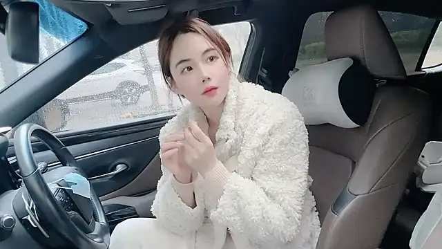 orla2021 online show from March 23, 12:36 am