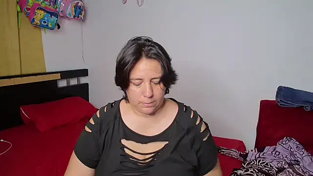 sexxy ticki online show from April 14, 1:00 am