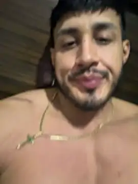 Snapshot of eros-steel chatting on April 27, 2:09 am eros-steel online show from April 27, 2:09 am