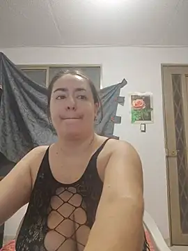 rosahills online show from July 12, 8:27 am