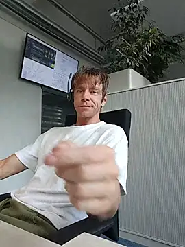 fit ass 2021 online show from June 18, 4:33 pm