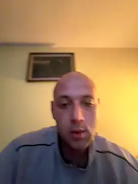 Snapshot of Flakka95 chatting on November 12, 2:01 am Flakka95 online show from November 12, 2:01 am