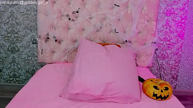 Snapshot of Akilla_Queen chatting on November 5, 2:00 am Akilla Queen online show from November 5, 2:00 am