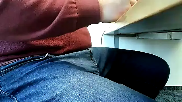 69bezfleku online show from January 30, 7:07 am