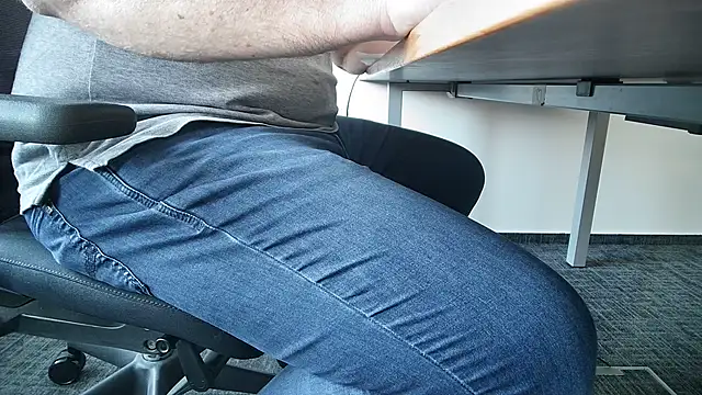 69bezfleku online show from November 5, 11:10 am