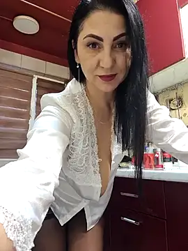 charrlote love online show from January 31, 2:17 pm