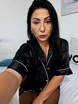 charrlote love online show from October 6, 2:03 pm