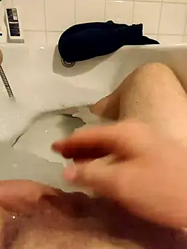 Snapshot of papiculo86 chatting on March 11, 12:44 am papiculo86 online show from March 11, 12:44 am