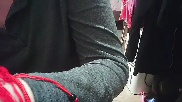 Snapshot of cindy01113520 chatting on March 2, 7:54 am cindy01113520 online show from March 2, 7:54 am