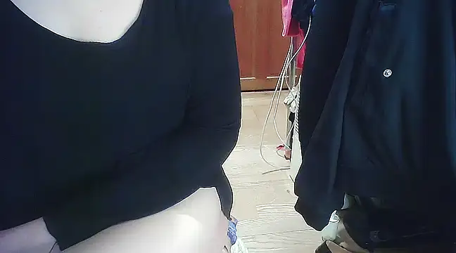 Snapshot of cindy01113520 chatting on March 15, 2:34 pm cindy01113520 online show from March 15, 2:34 pm