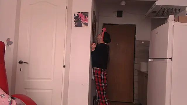 simyhvn online show from March 22, 1:58 pm