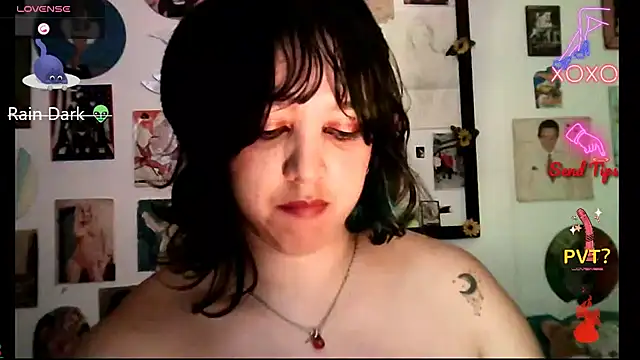 soynanabela28 online show from December 12, 6:47 am