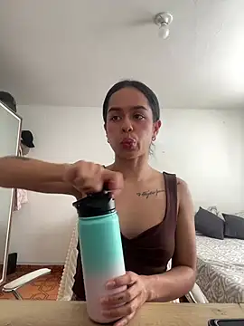 Snapshot of xlovelygirlx chatting on January 12, 8:03 pm xlovelygirlx online show from January 12, 8:03 pm