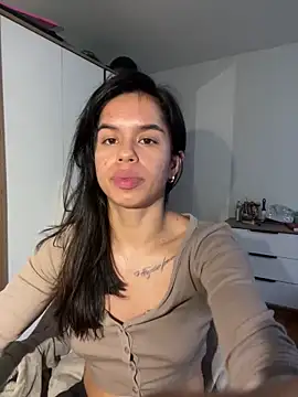 Snapshot of xlovelygirlx chatting on February 23, 8:55 pm xlovelygirlx online show from February 23, 8:55 pm