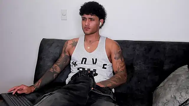 Alessandro Vanni online show from February 20, 2:51 am