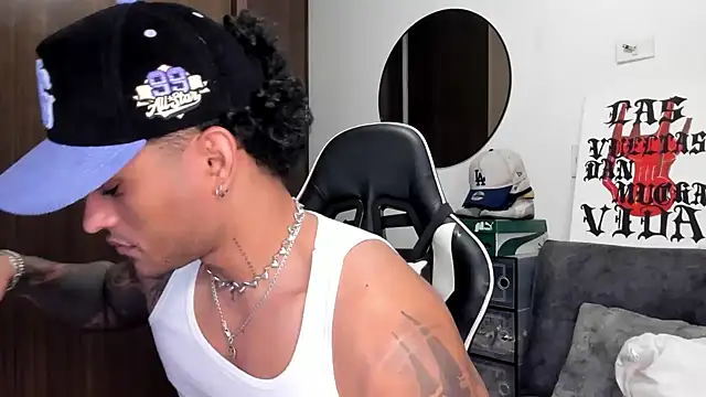 Alessandro Vanni online show from September 10, 2:22 am