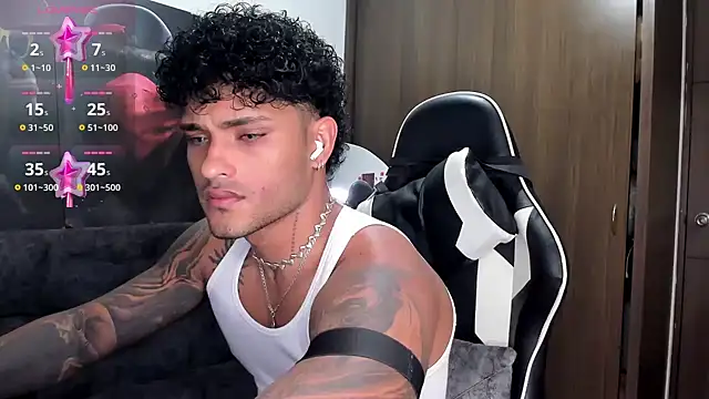 Alessandro Vanni online show from October 22, 1:17 am