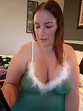 Canadian BBW online show from December 16, 10:03 pm