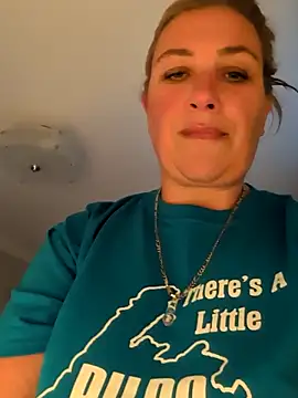 Canadian BBW online show from September 16, 9:38 pm